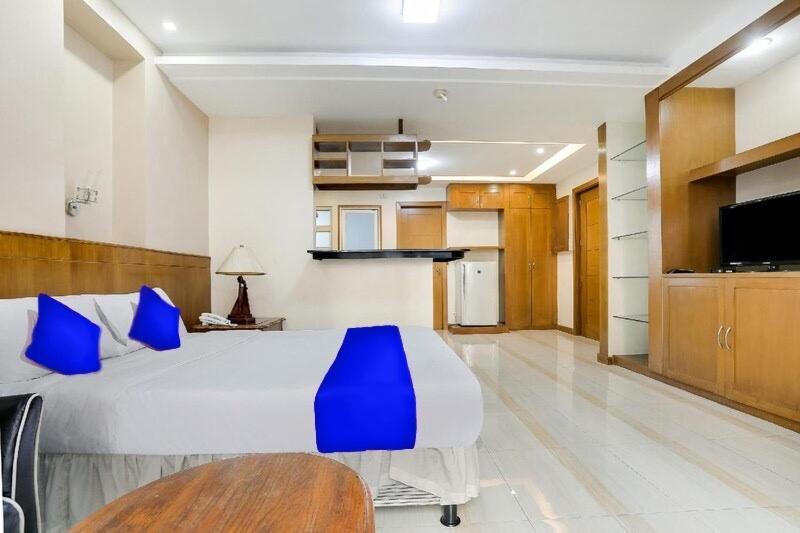 Alley 8 Makati Makati City Ngoại thất bức ảnh