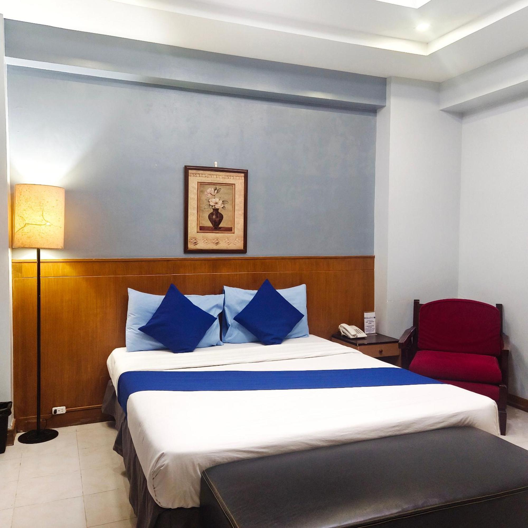 Alley 8 Makati Makati City Ngoại thất bức ảnh